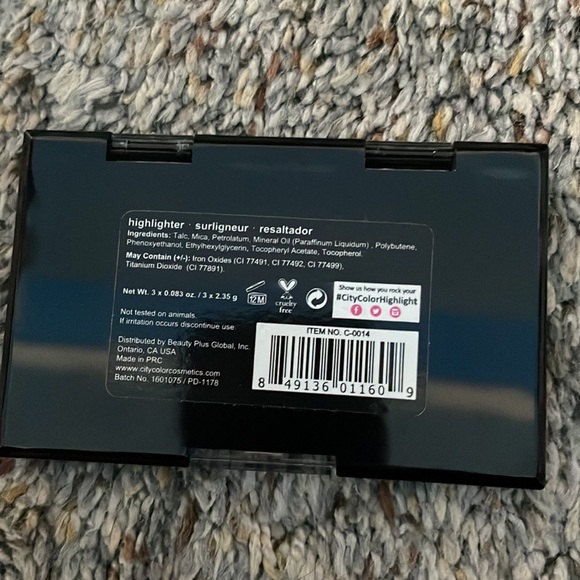 Makeup palates lot - full size - Picture 10 of 14